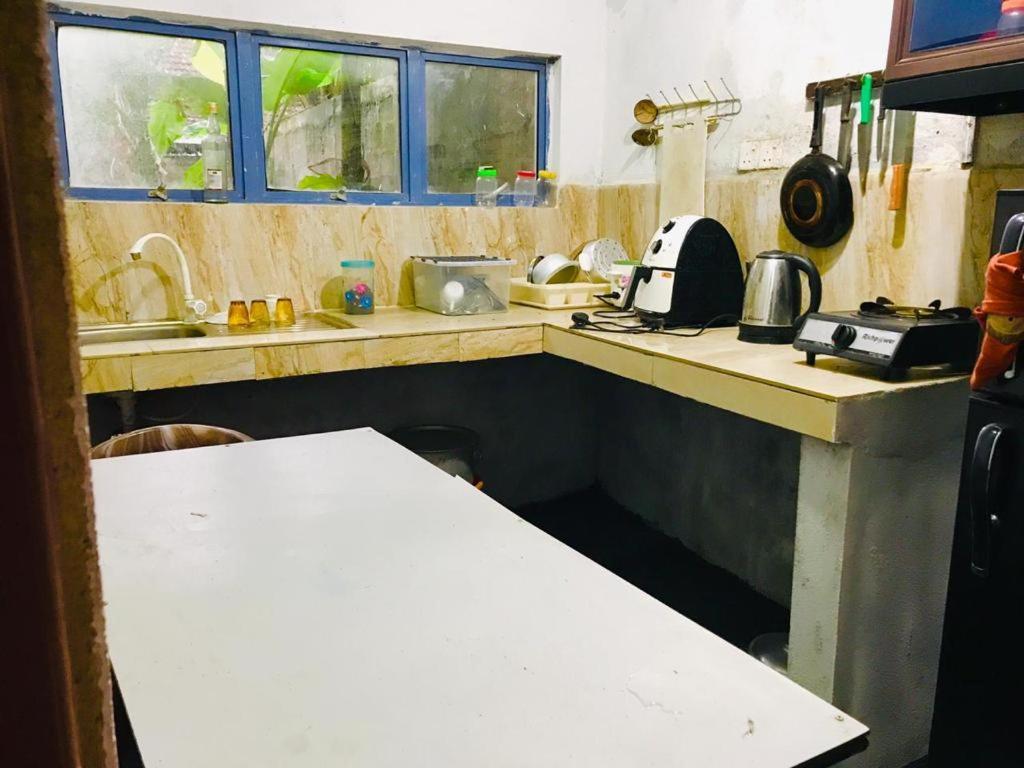 Green Jade Inn ミリッサ エクステリア 写真